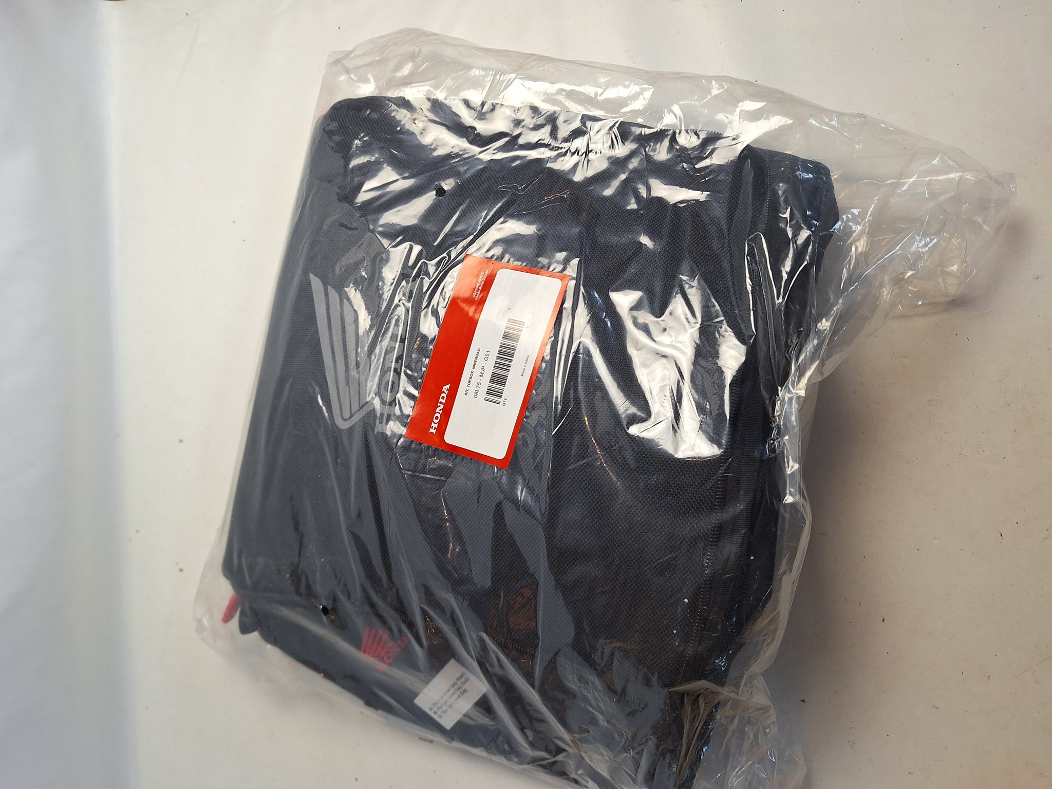 Picture of INNER BAG FOR 35L TOP BOX  08L75-MJP-G51  CRF1000L